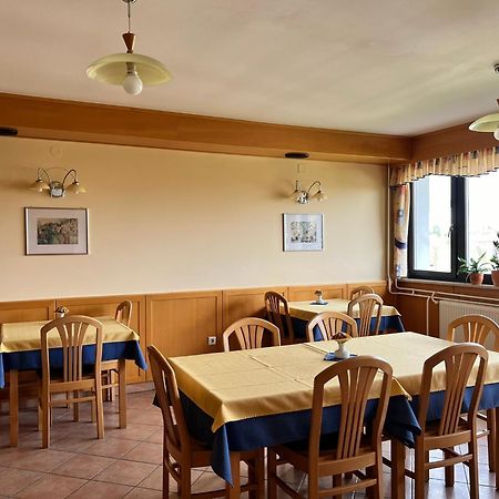 Mini hotel Шкофья-Лока Экстерьер фото