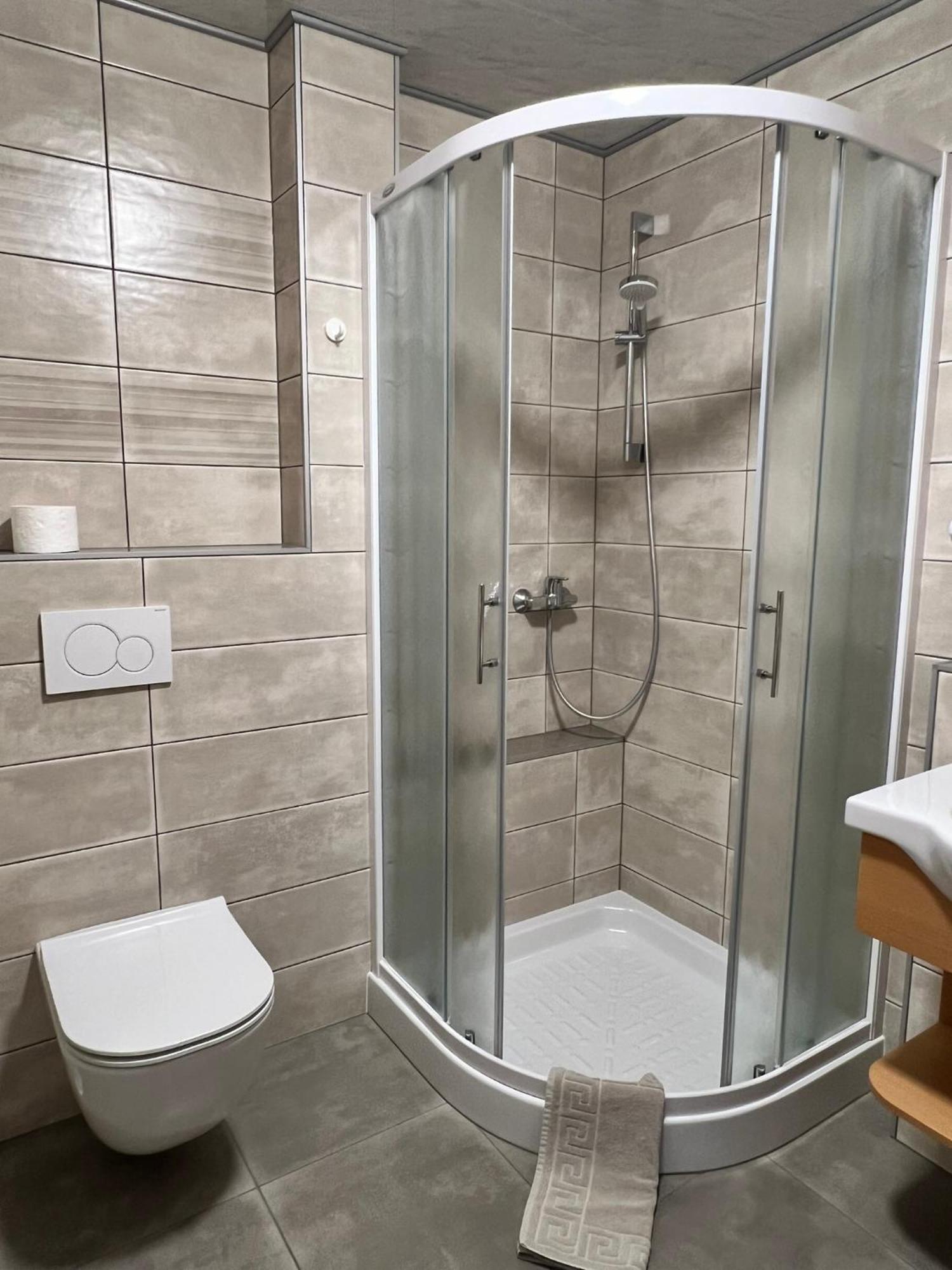 Mini hotel Шкофья-Лока Экстерьер фото