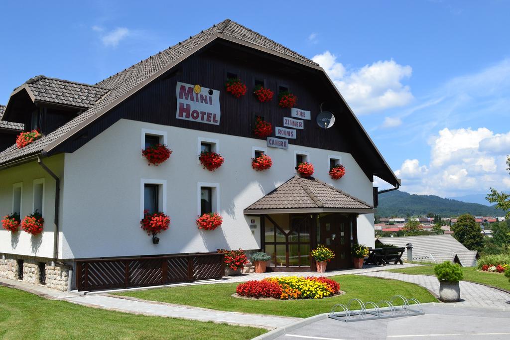 Mini hotel Шкофья-Лока Экстерьер фото